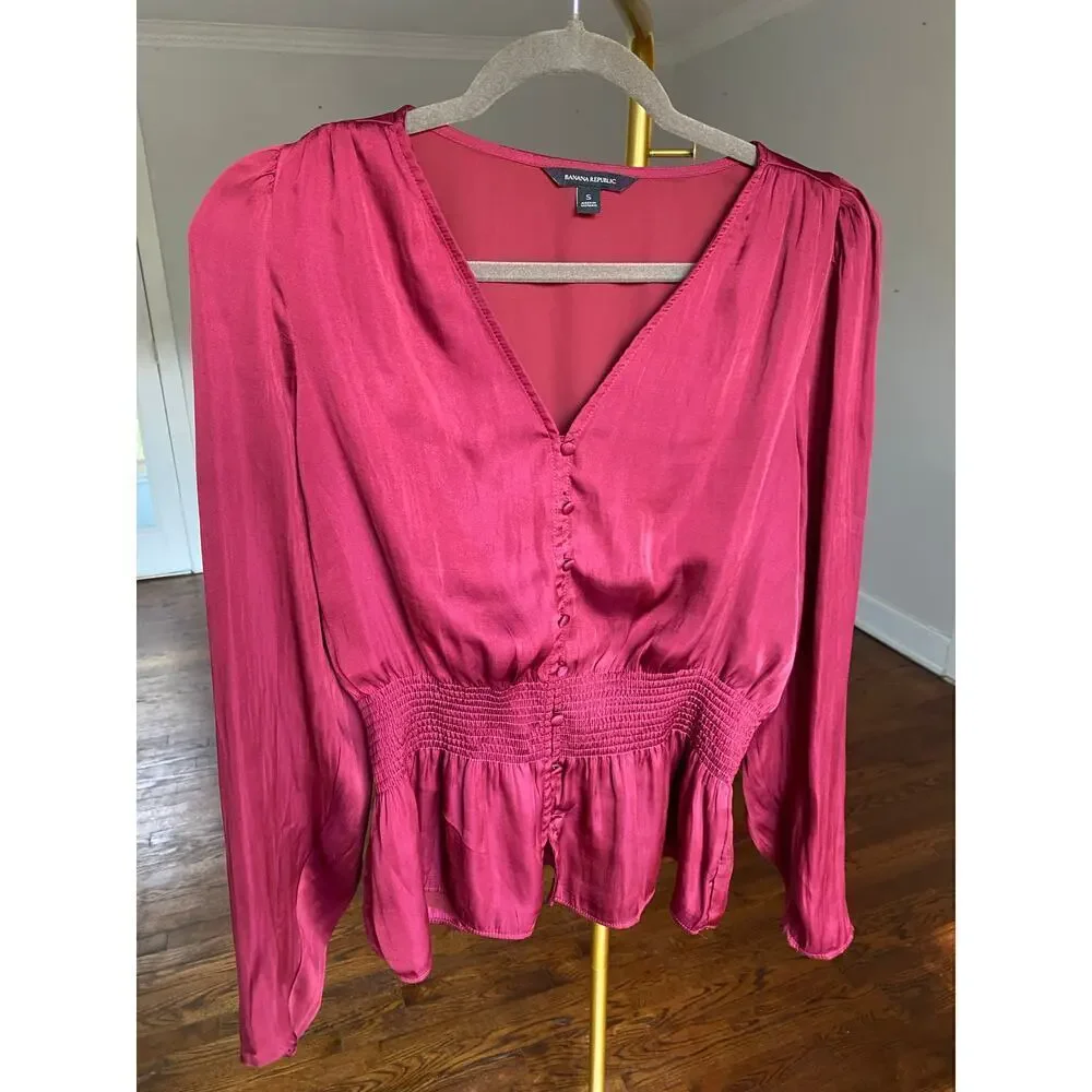 Banana Republic Satin Peplum Blouse Smocked Feminine Quiet Luxury Glam Parisian